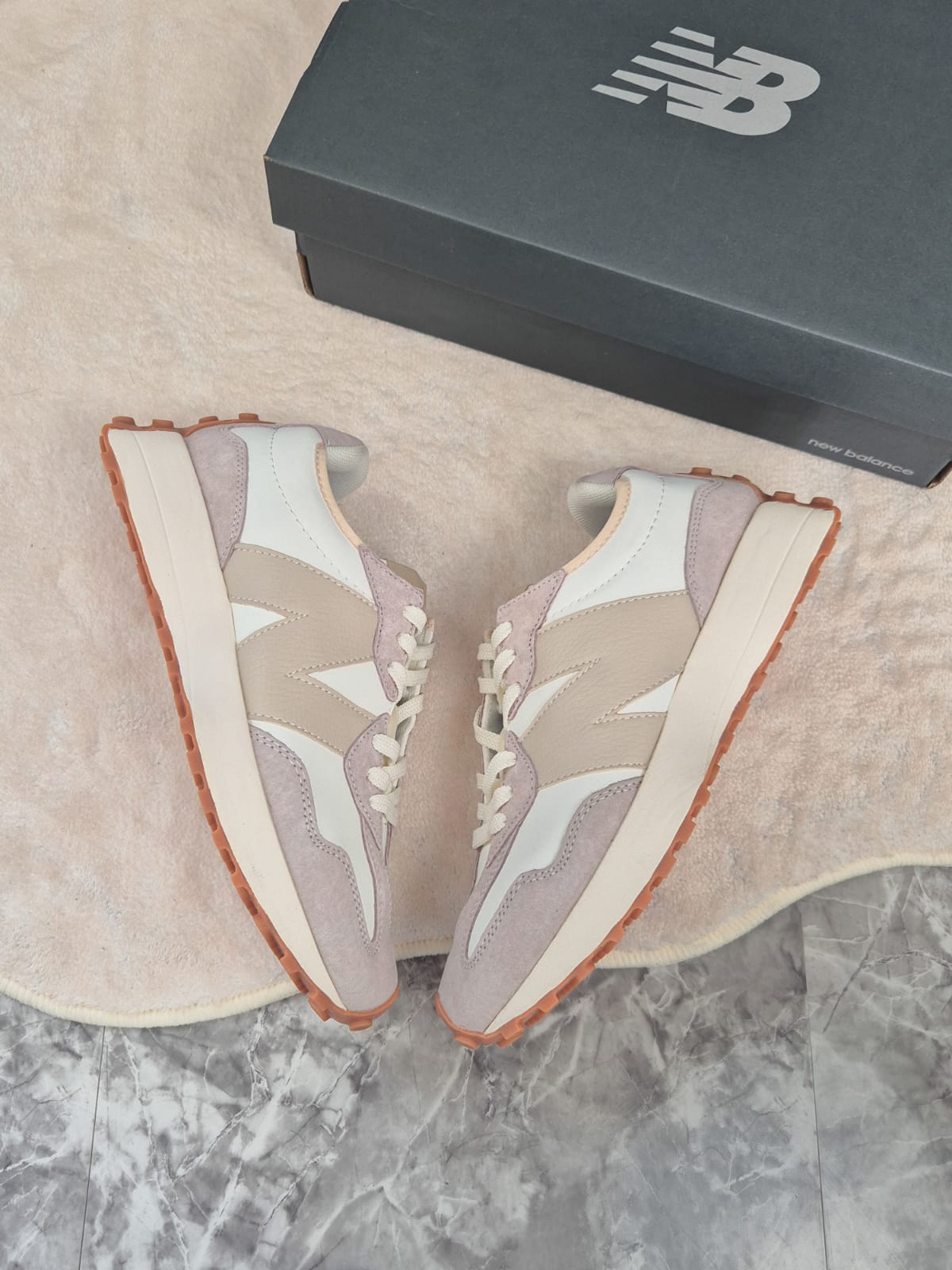 327 Navy Beige