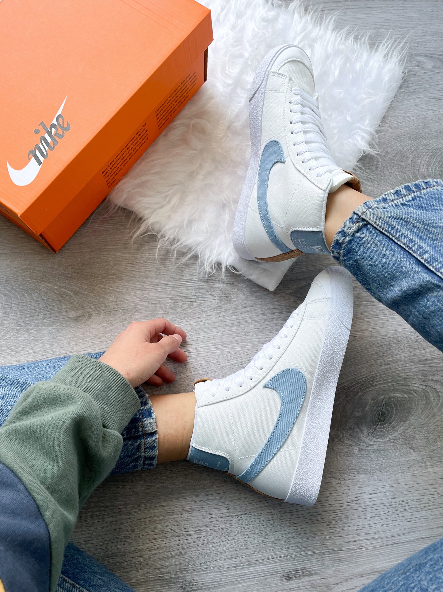 BLAZER MID ‘77 WHITE/JADE