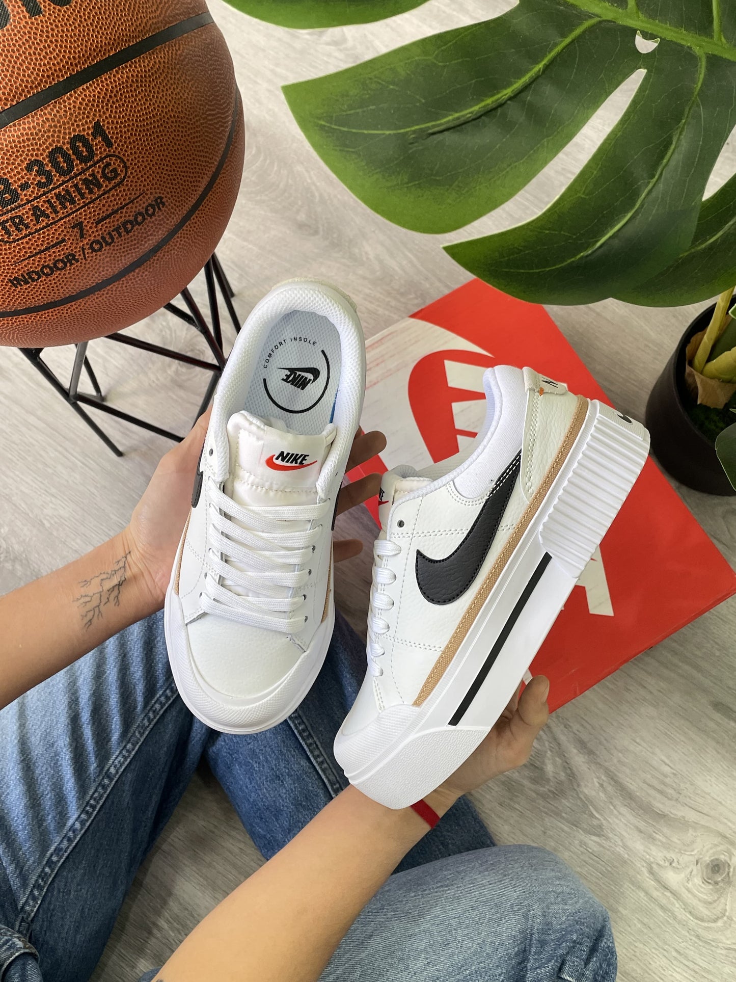 Nike Court Legancy Lifts