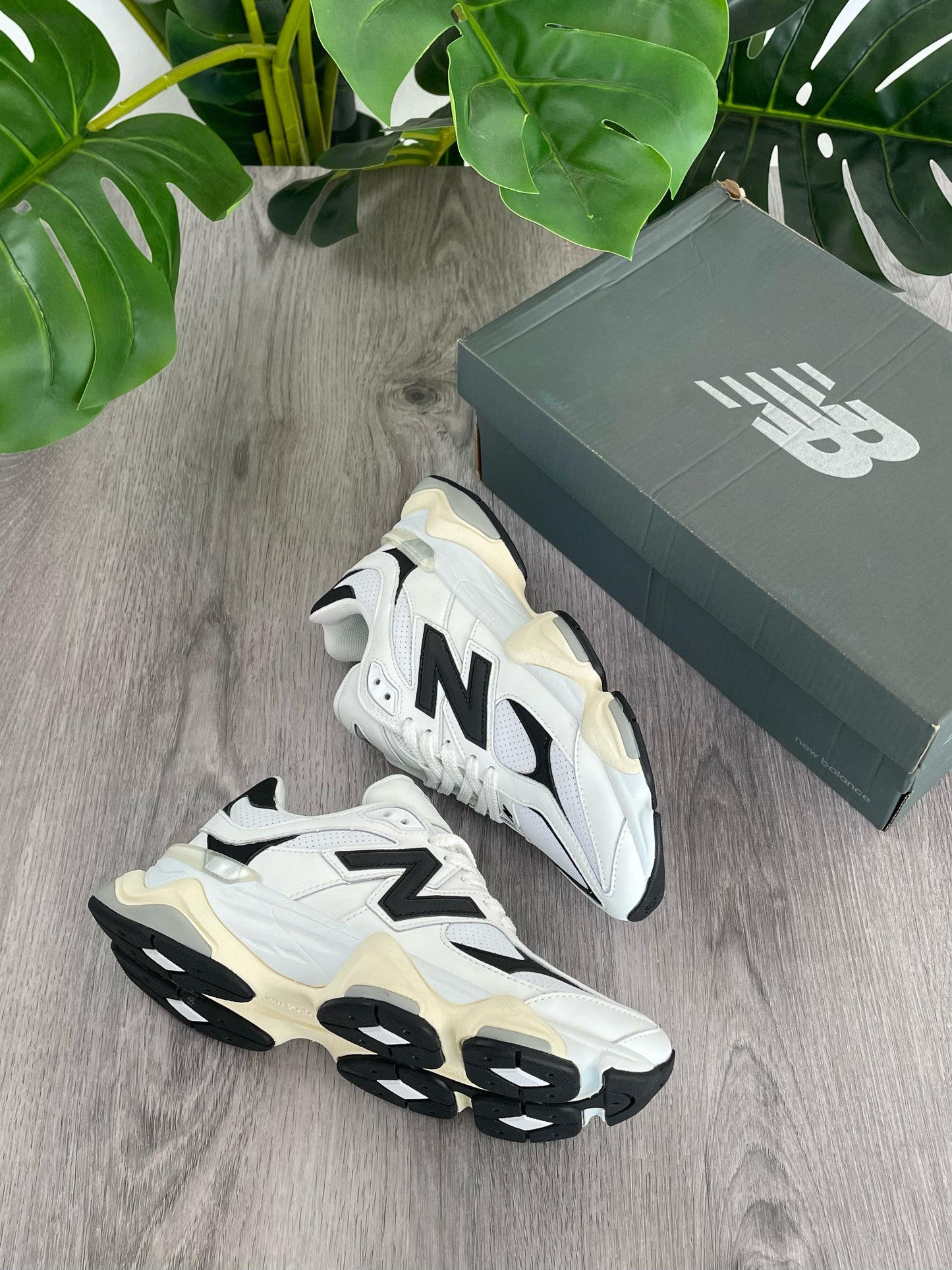 NB 9060 Black White