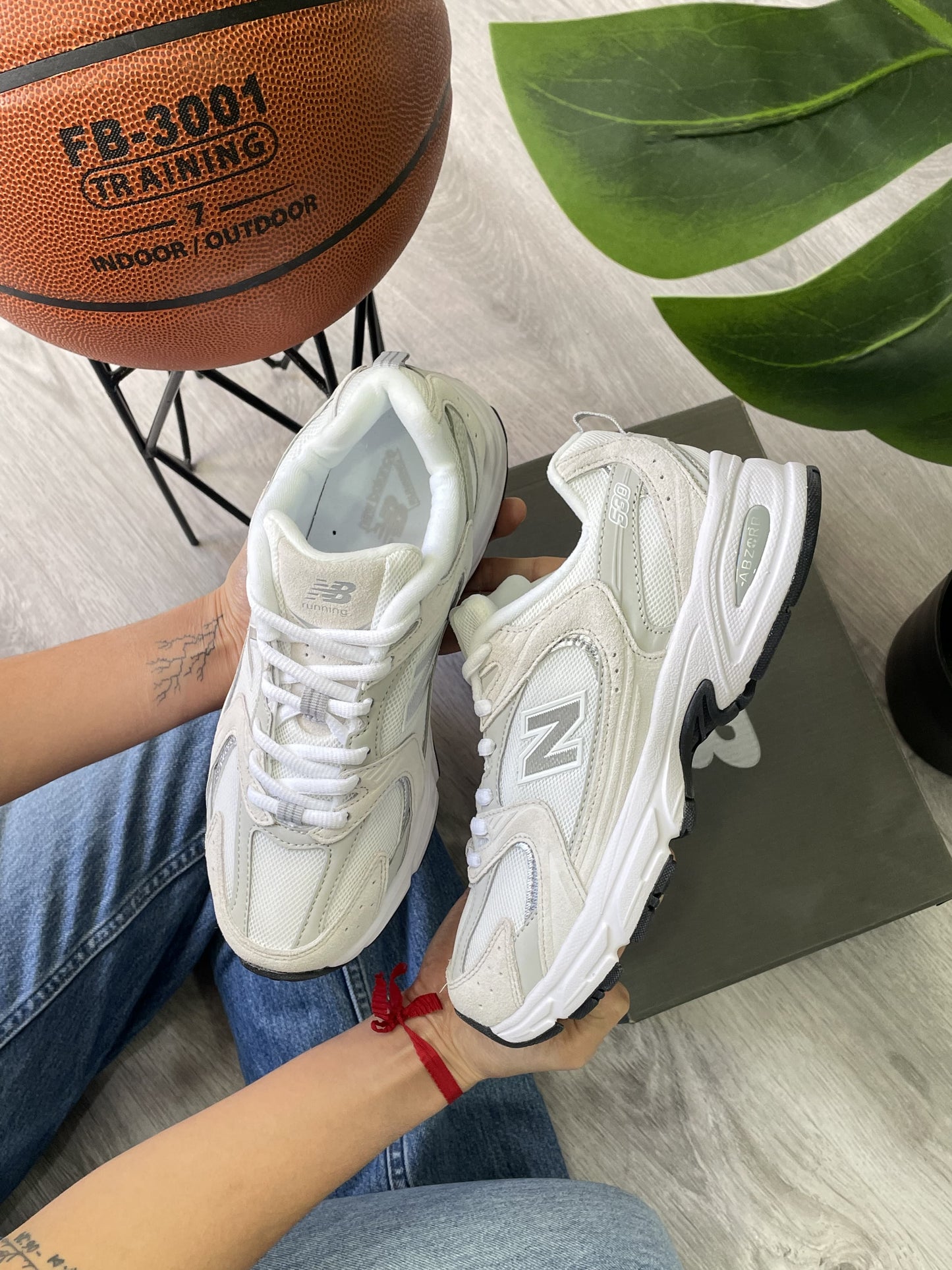 NB 530 BEIGE WHITE
