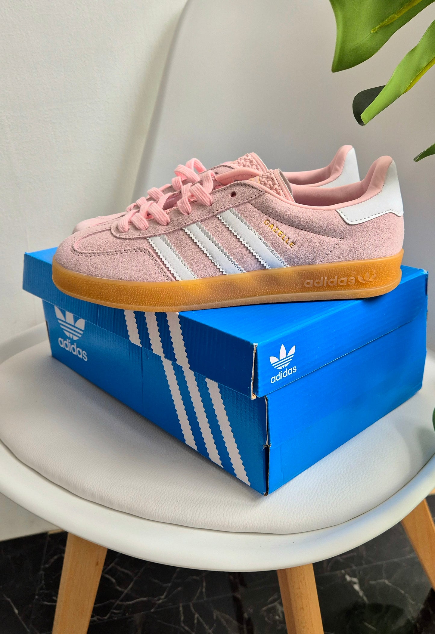 Gazelle Sandy Pink