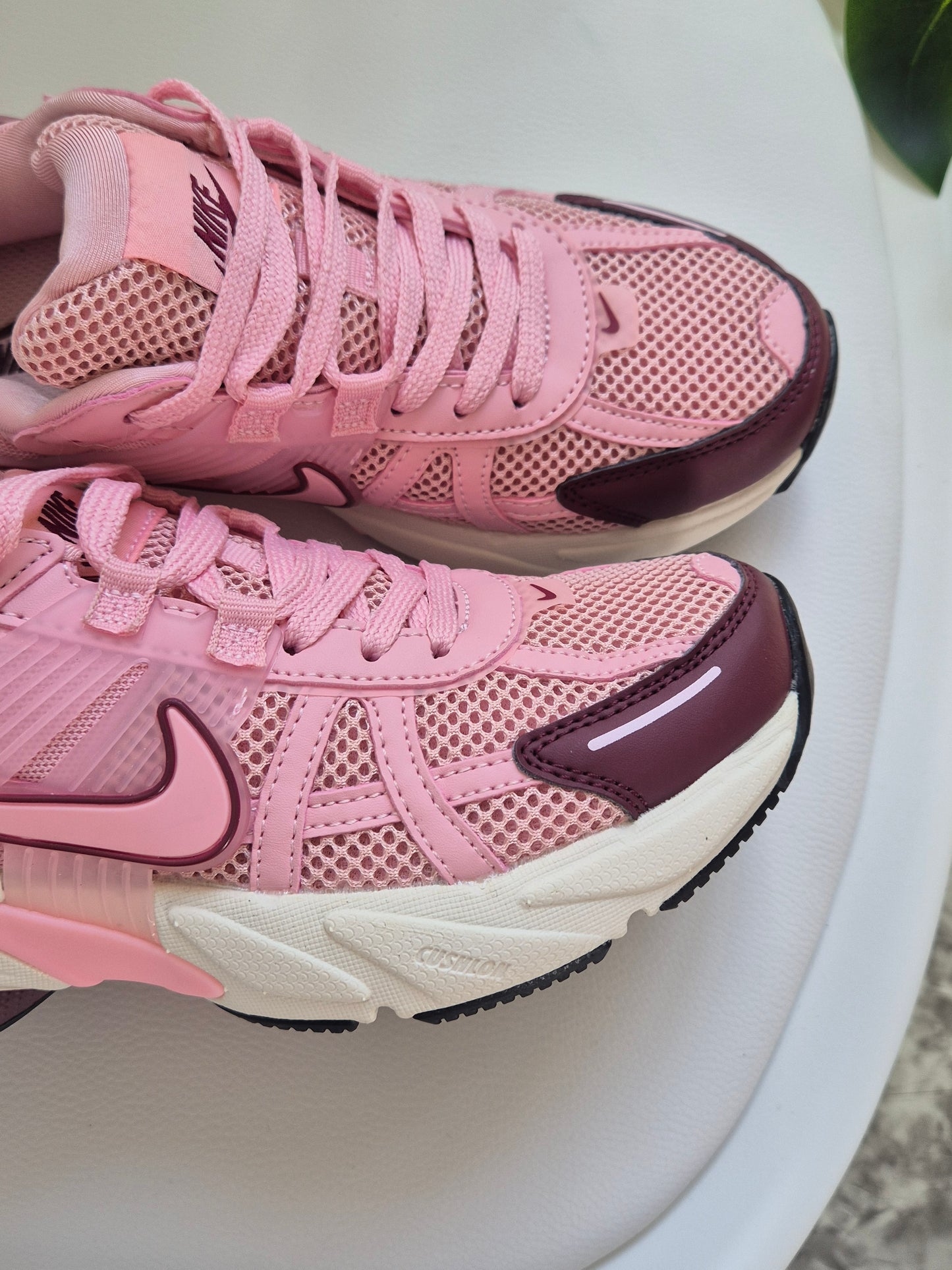 V2K RUN PINK FOAM