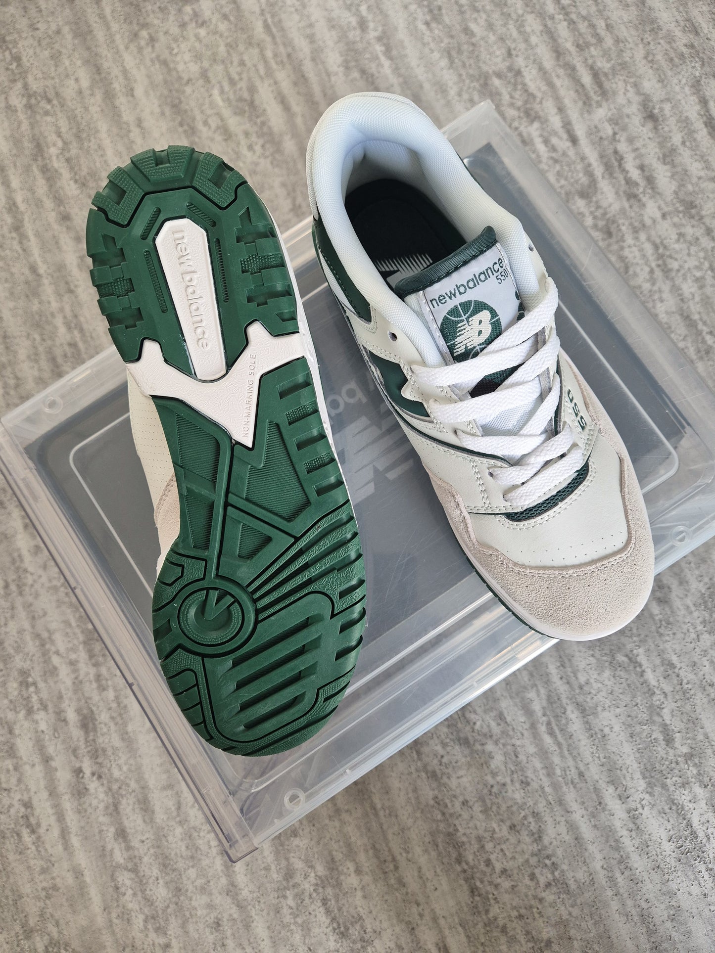 NB 550 W/Green DS