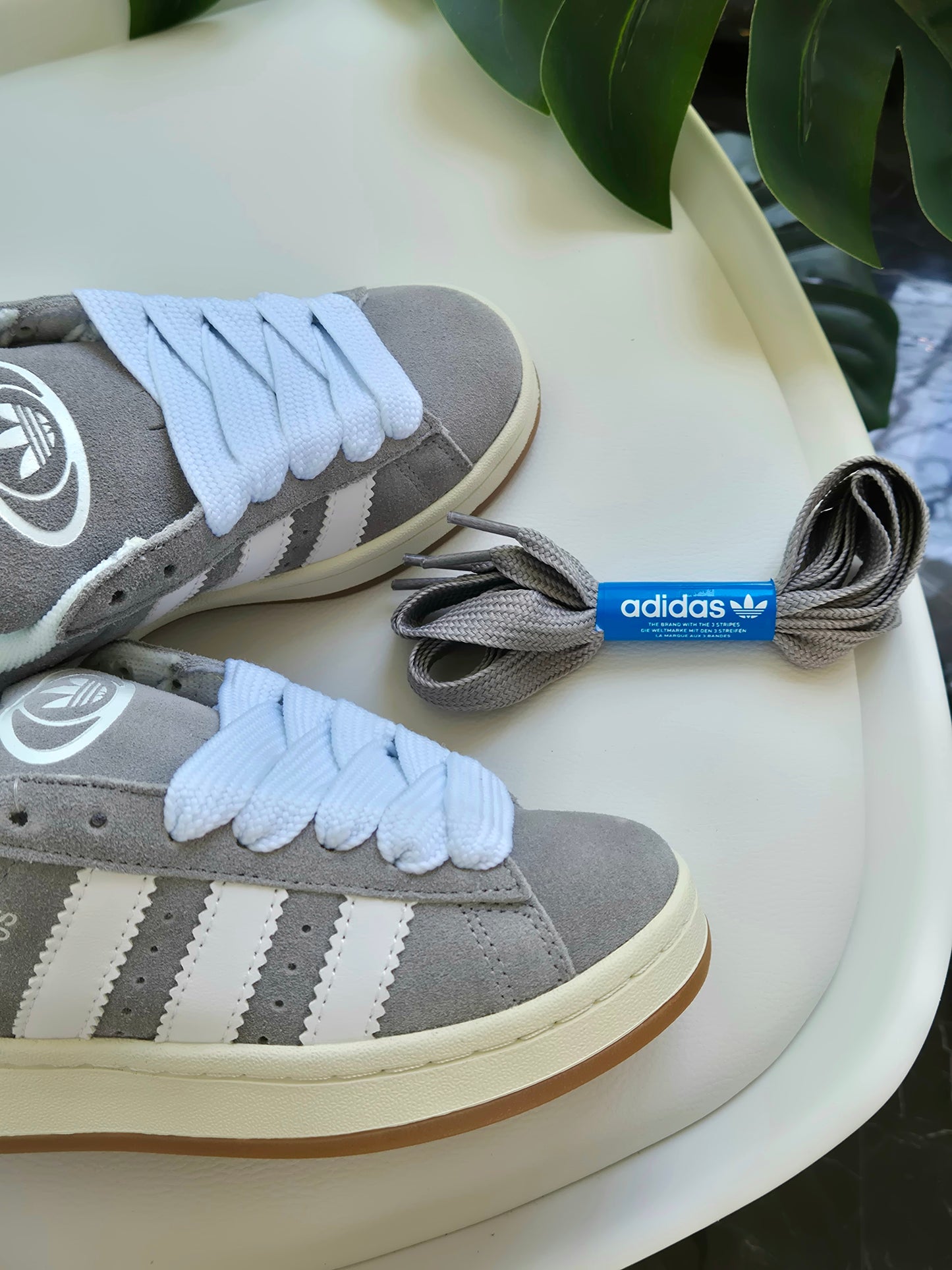 Campus 00s grey