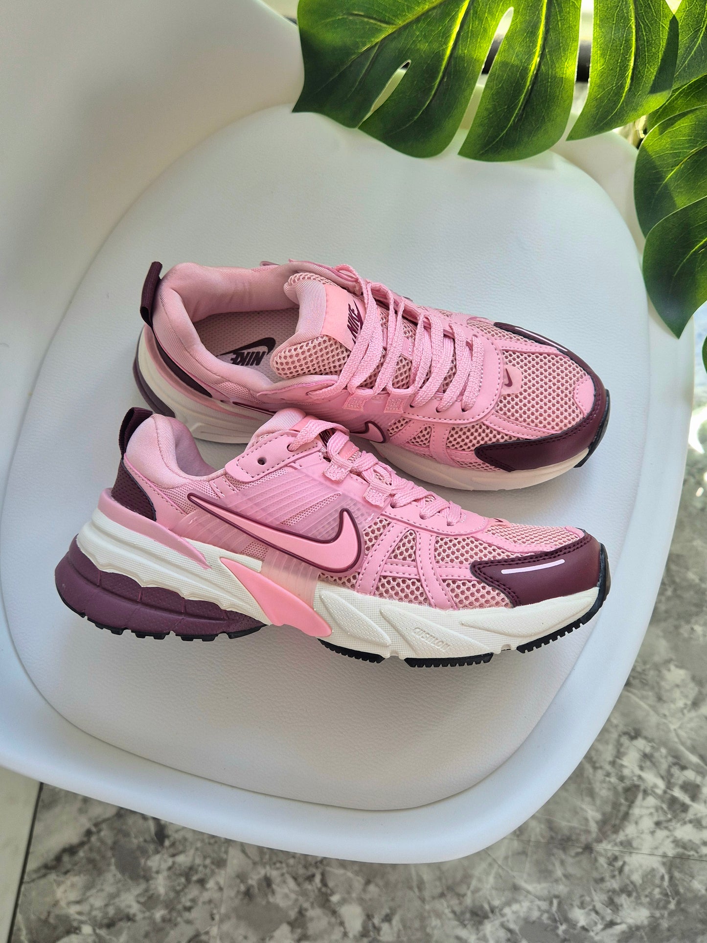 V2K RUN PINK FOAM