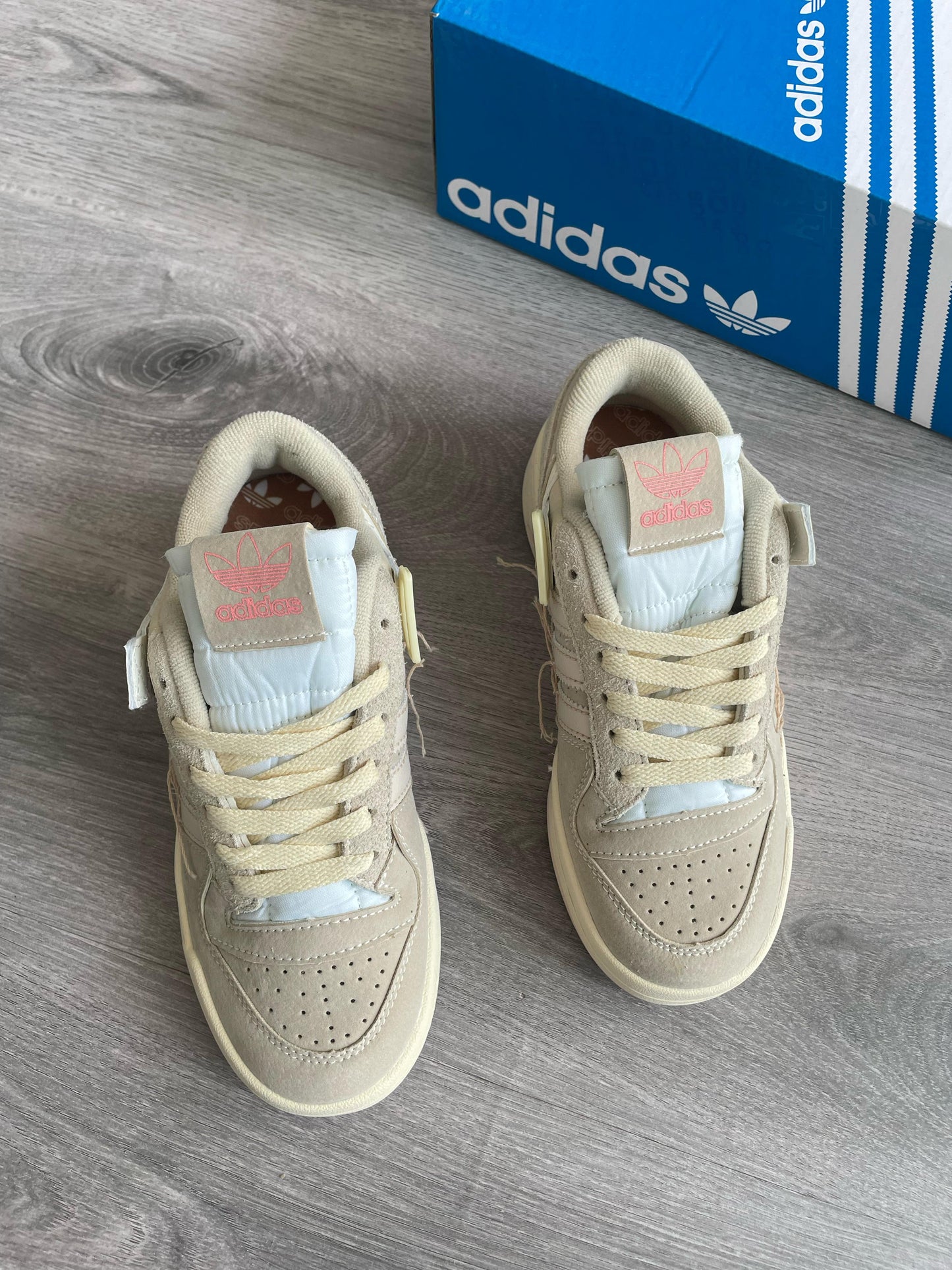 Forum Low 84 Grey / Beige