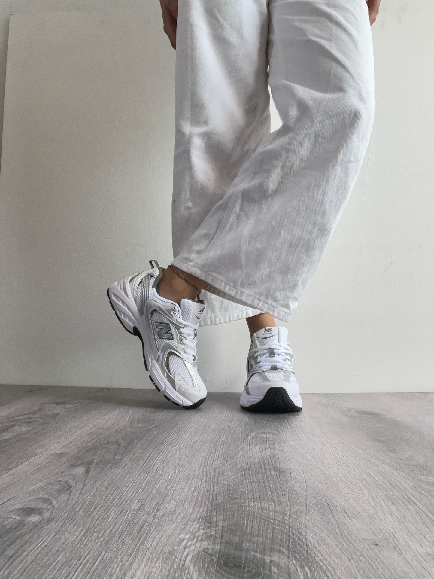 NB 530 SILVER 🖇️