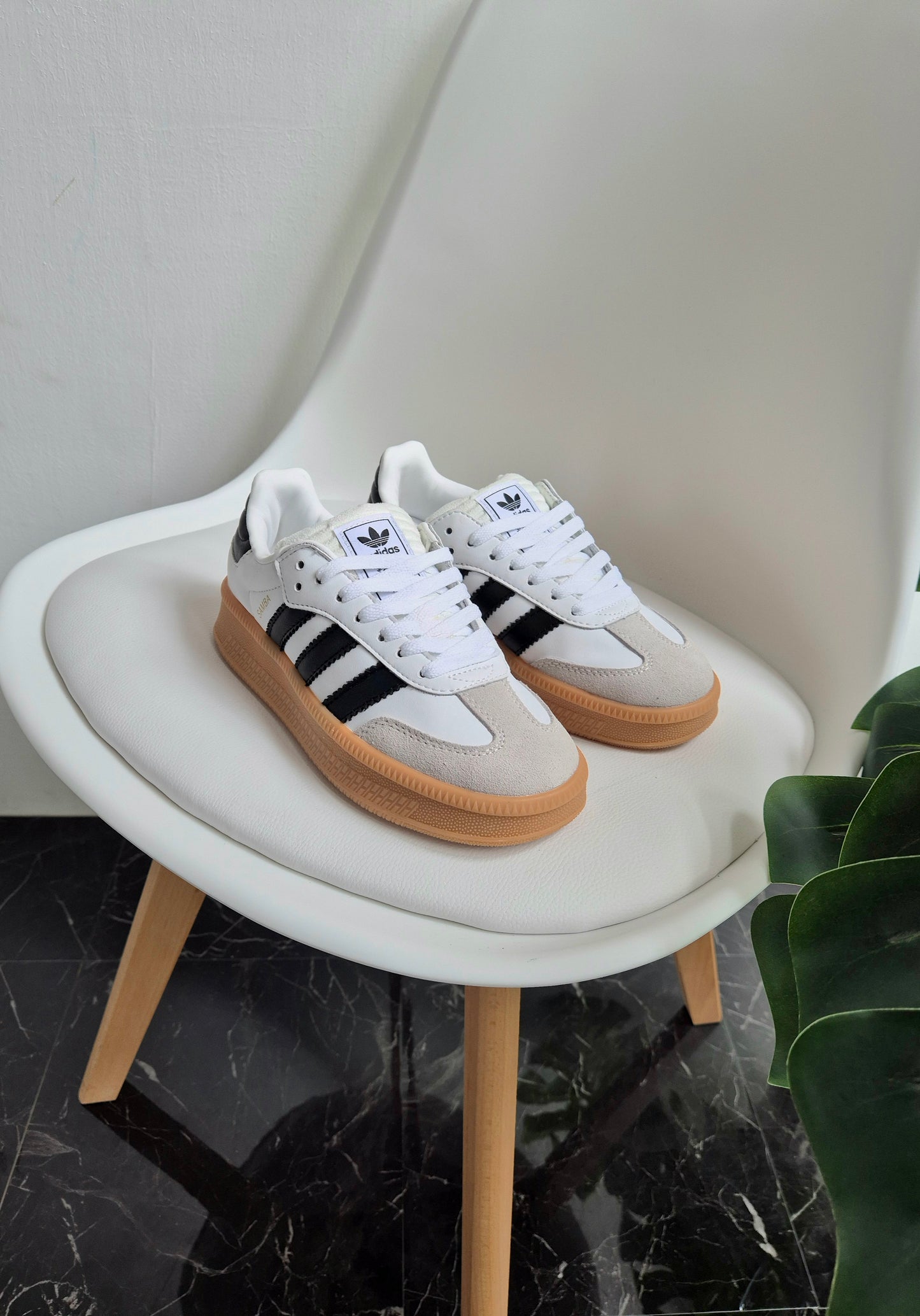 Samba XLG Core White Gum