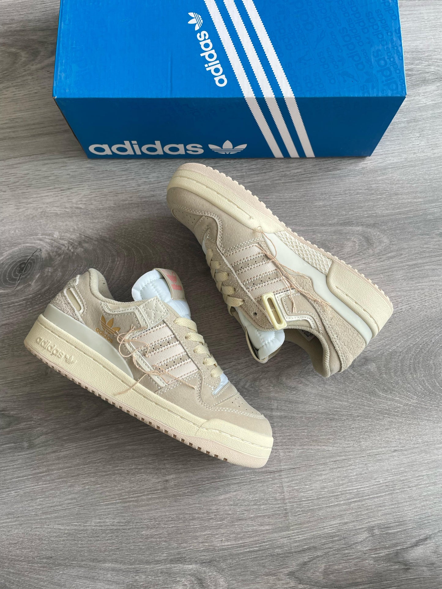 Forum Low 84 Grey / Beige