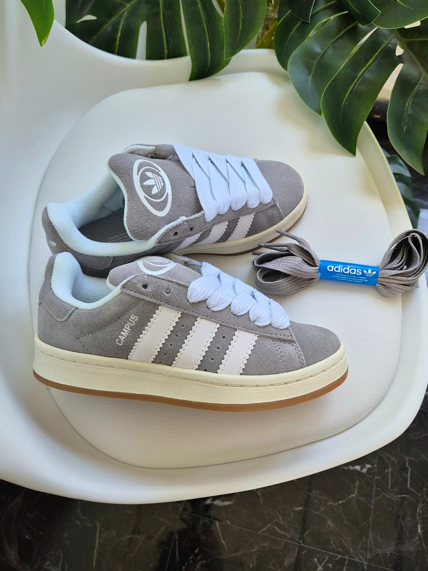 Campus 00s grey