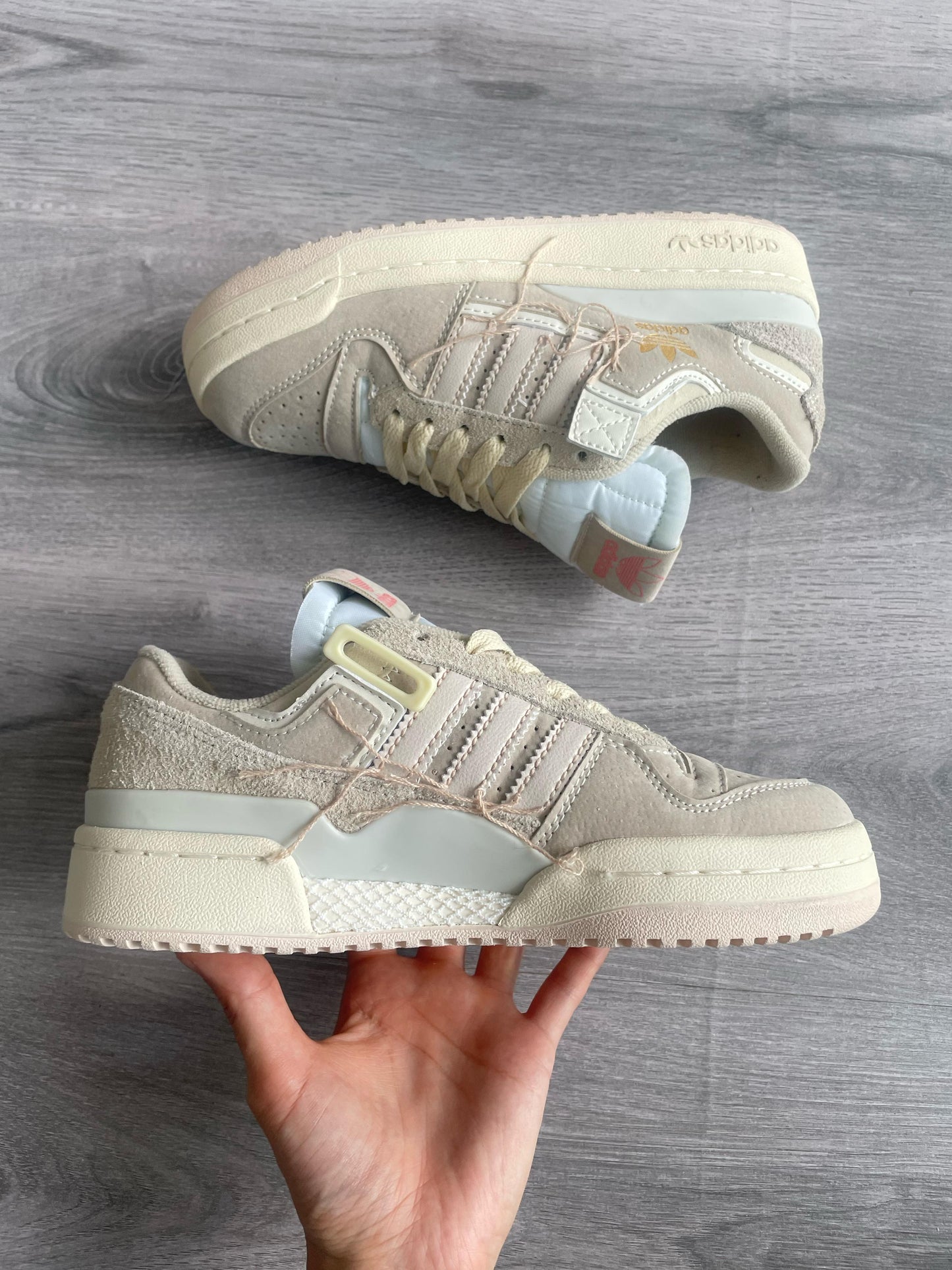 Forum Low 84 Grey / Beige