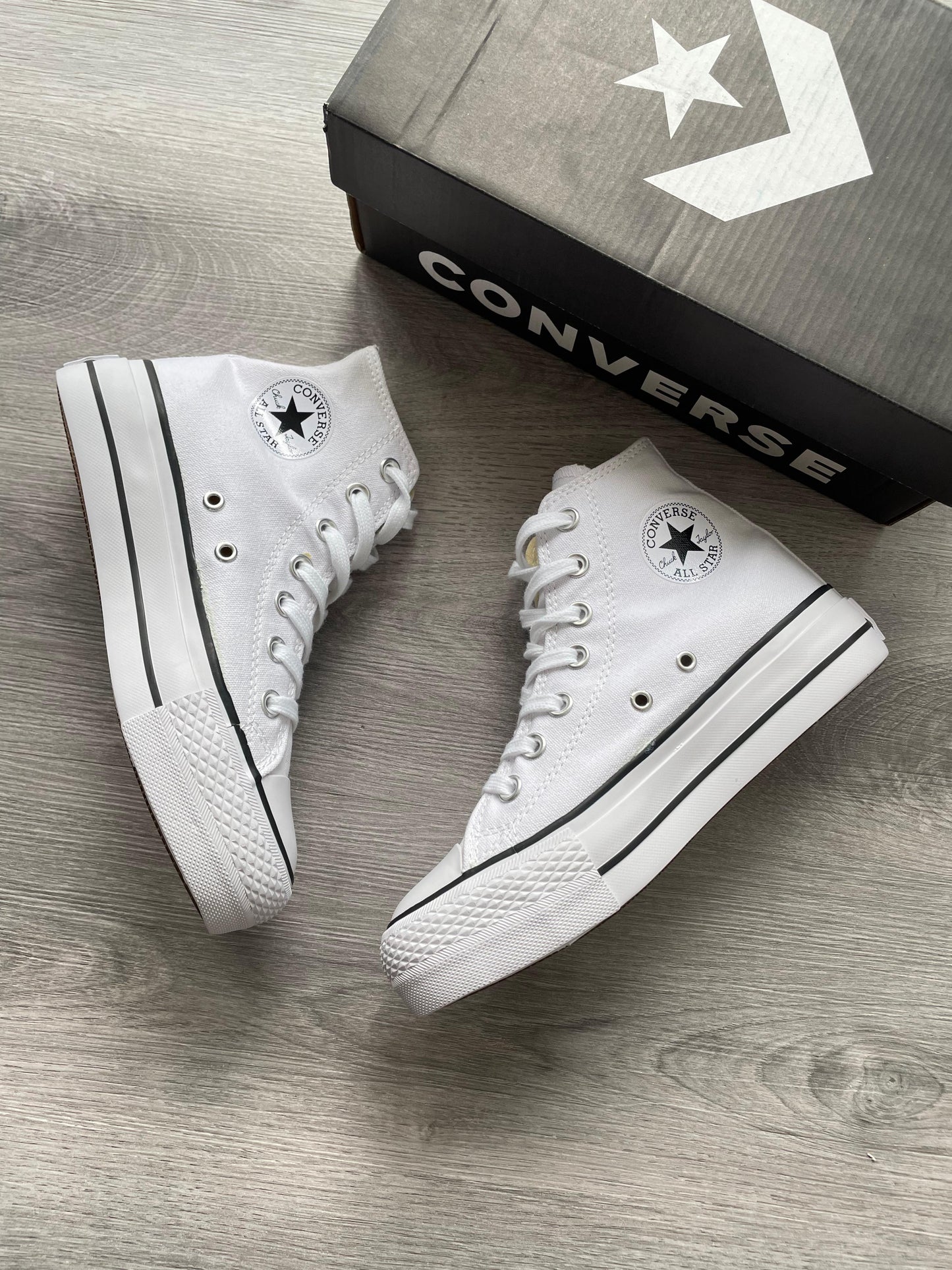 Plataforma White Classic ⚪️