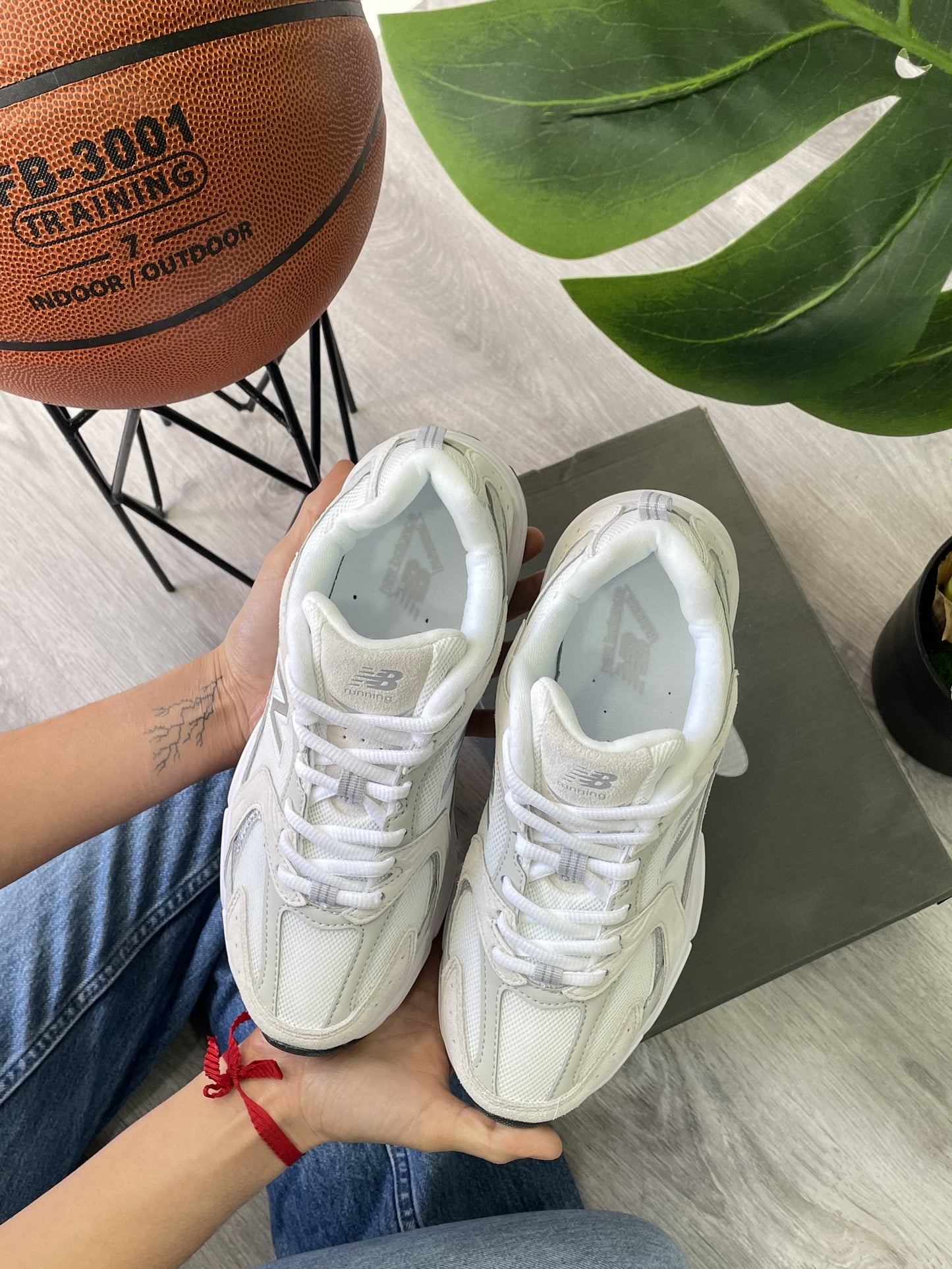 NB 530 BEIGE WHITE