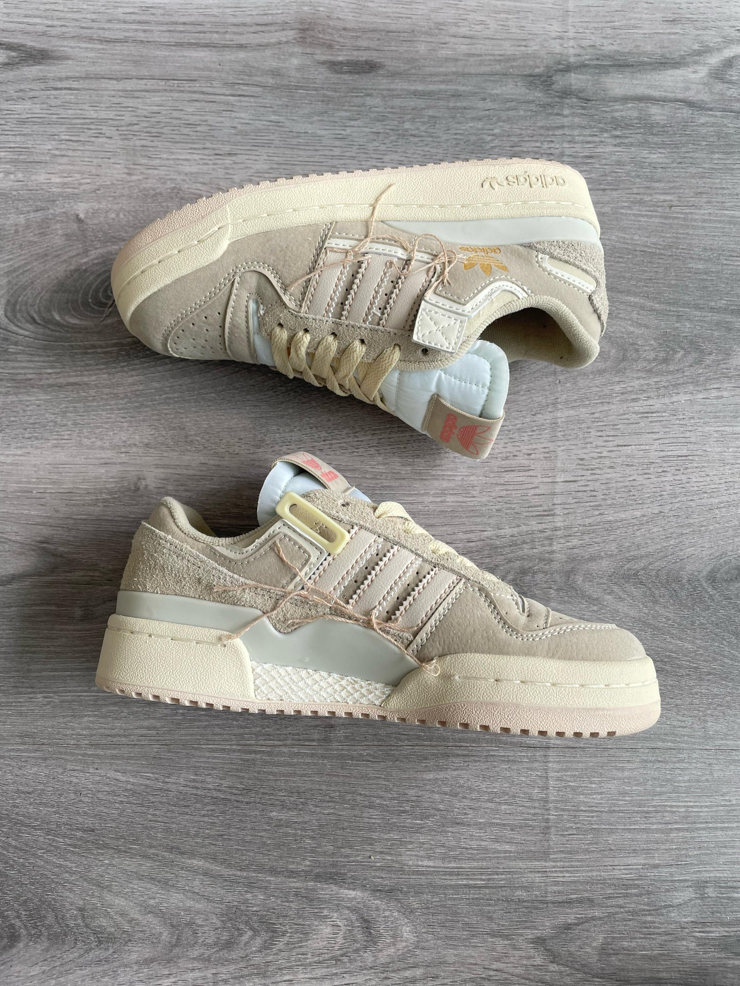 Forum Low 84 Grey / Beige