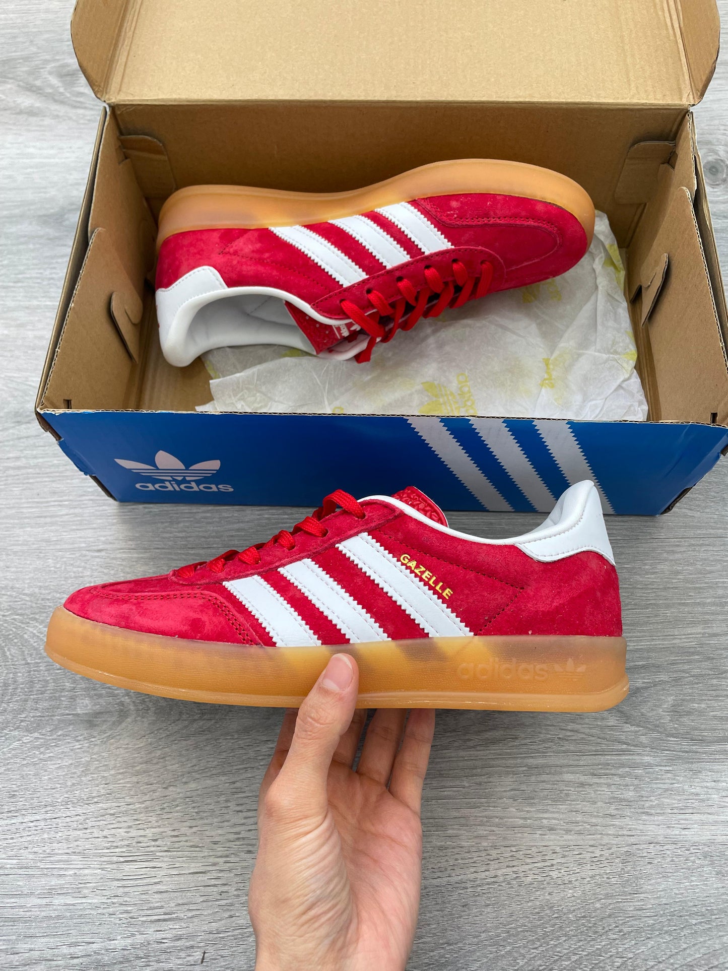 Gazelle Red (women)