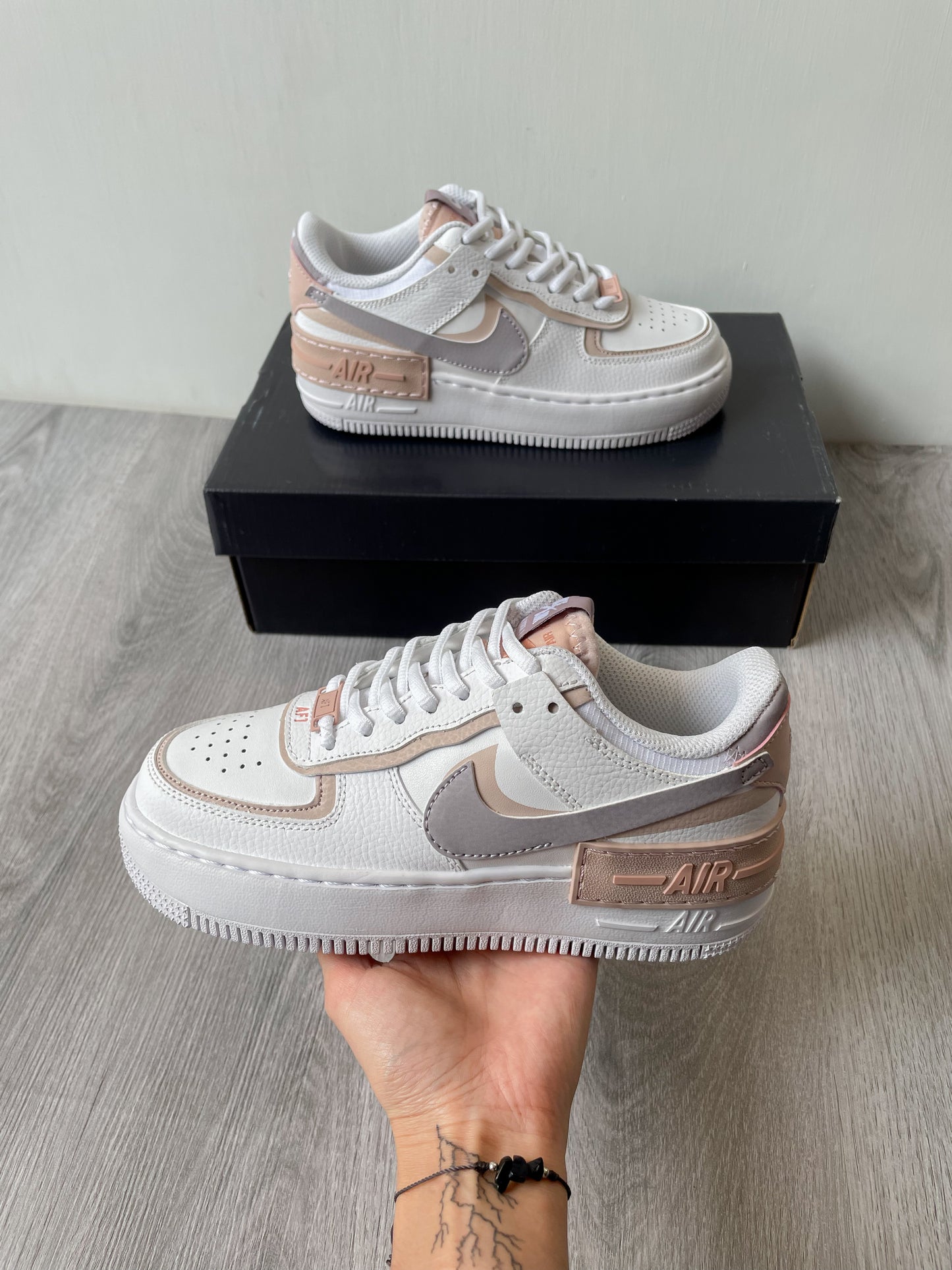 W AF1 Shadow SE