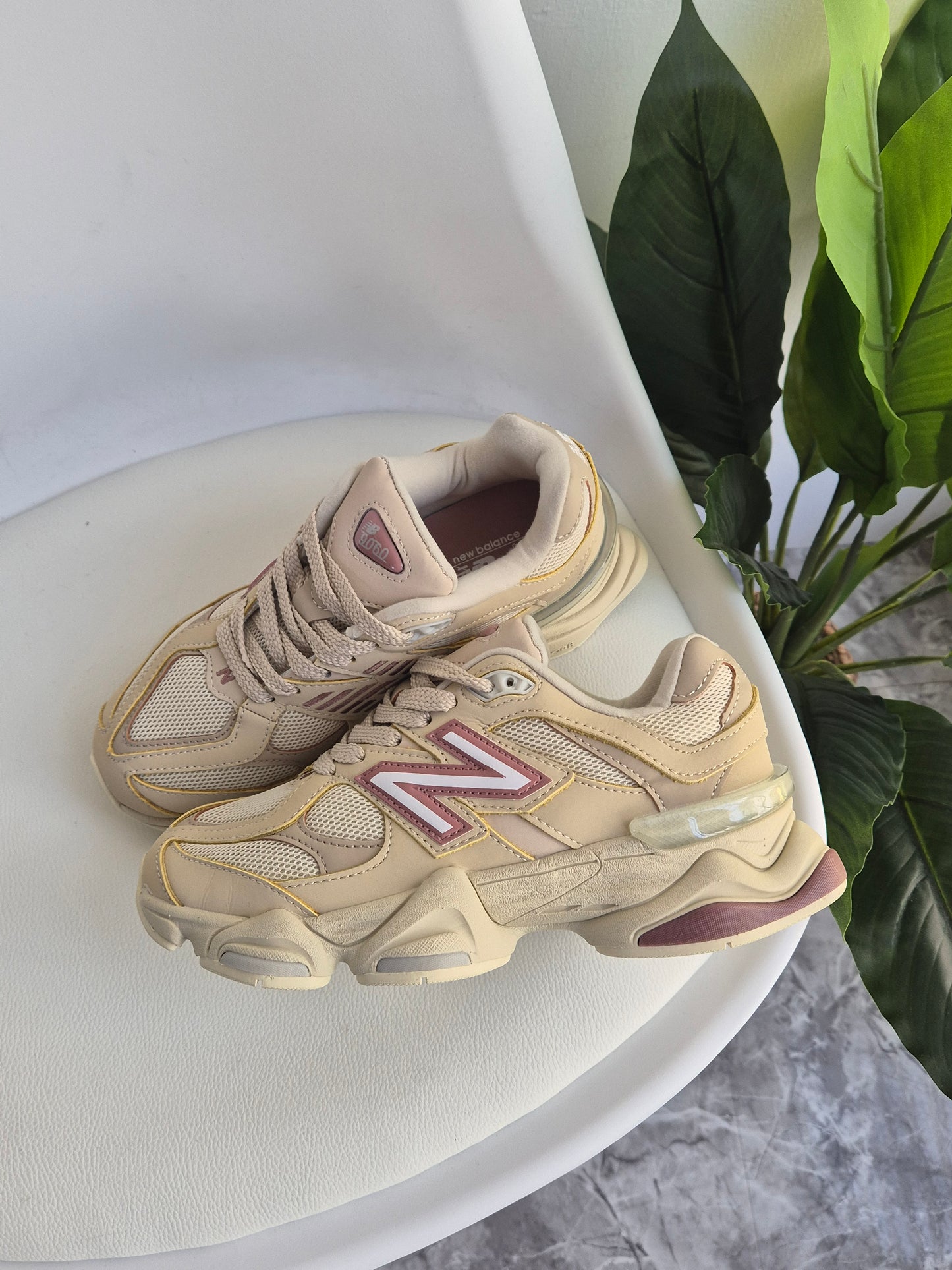 New balance 9060 timberwolf bone