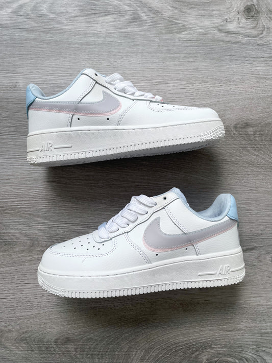 W AIR FORCE 1 ‘07 WHITE/BLUE/PINK