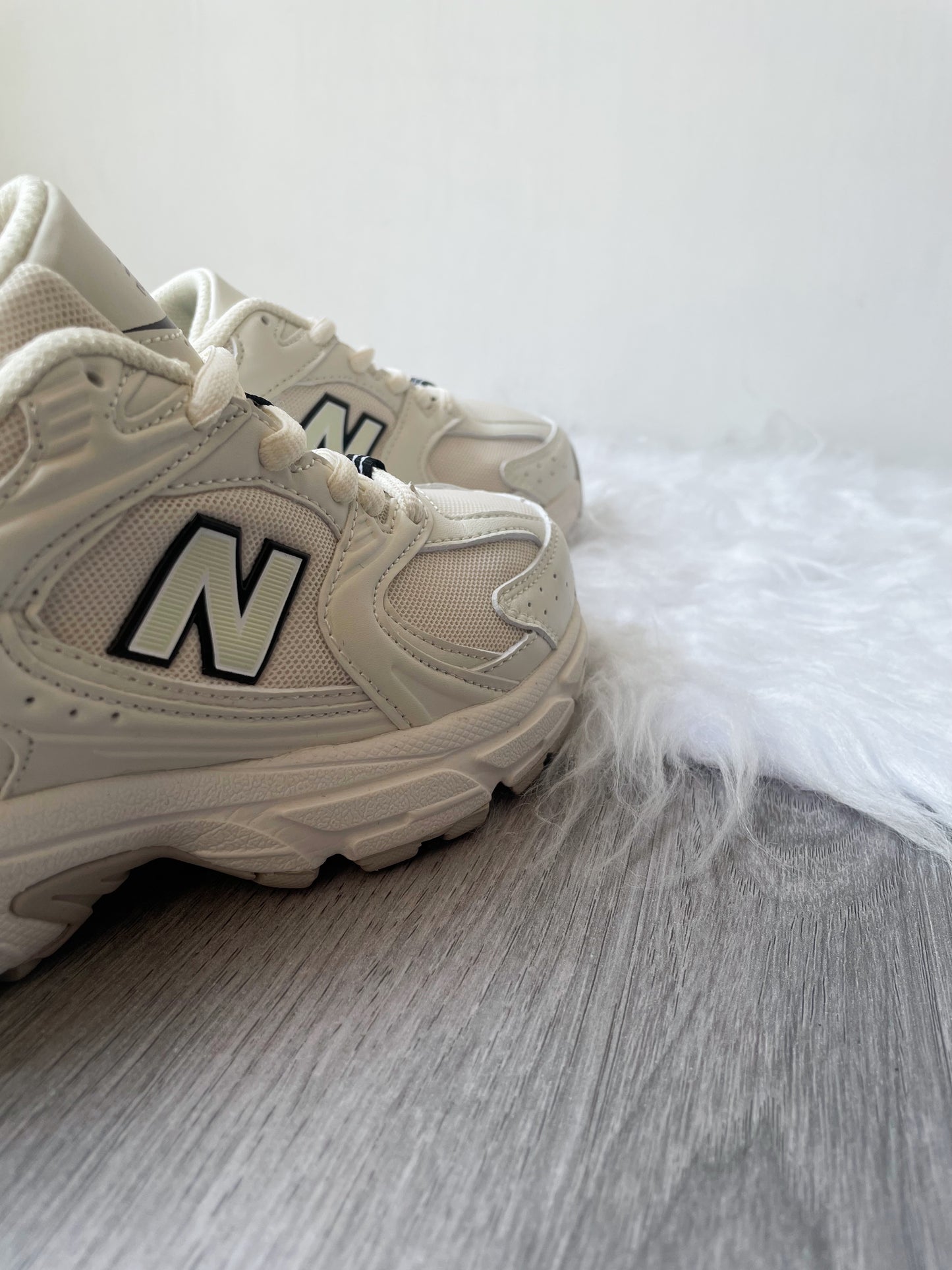 NB 530 IVORY RETRO