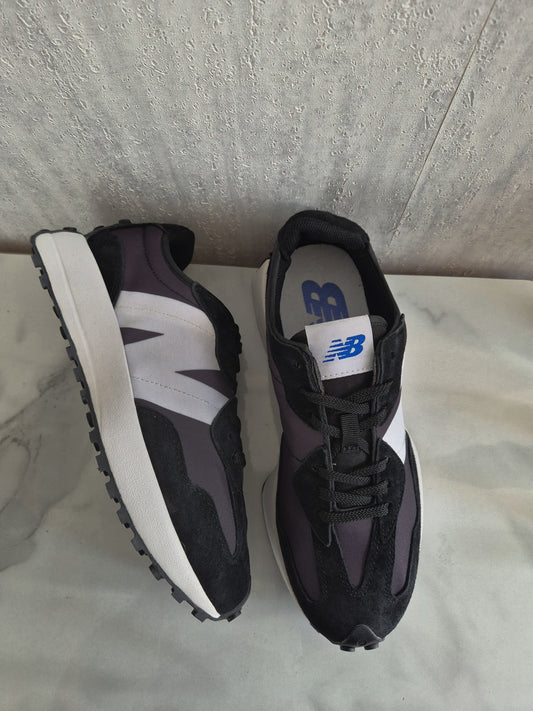 NB 327 Full Black/W