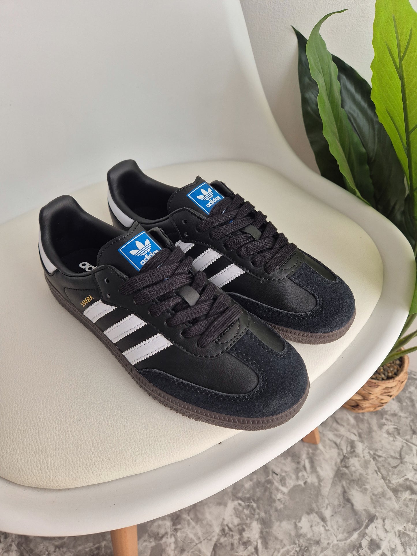 Samba OG black gum
