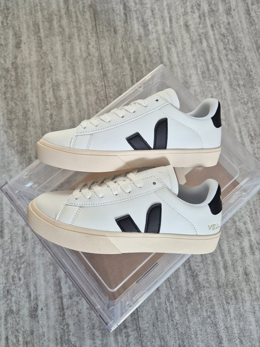 Veja Black