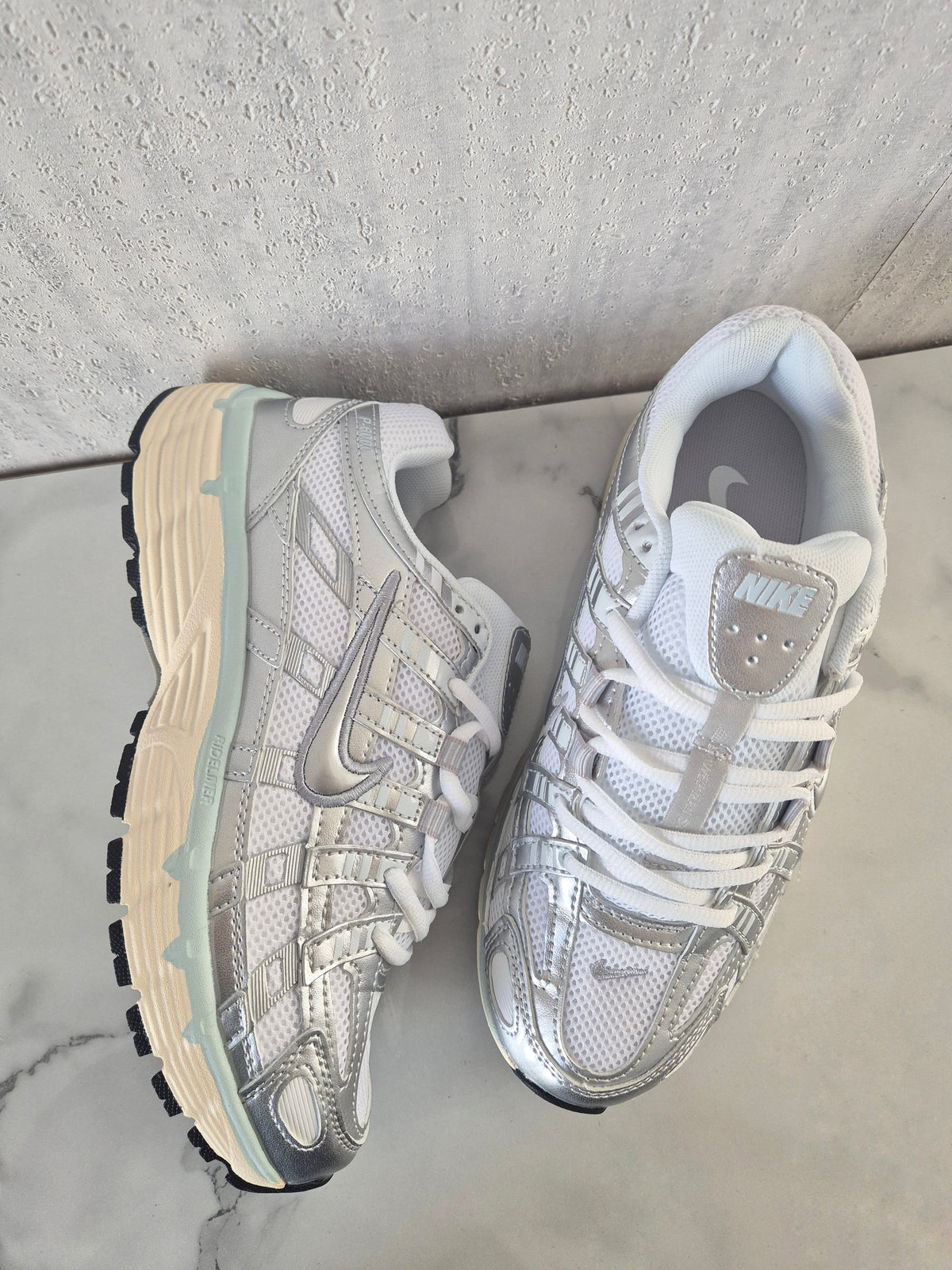 Nike P-6000 White/Grey