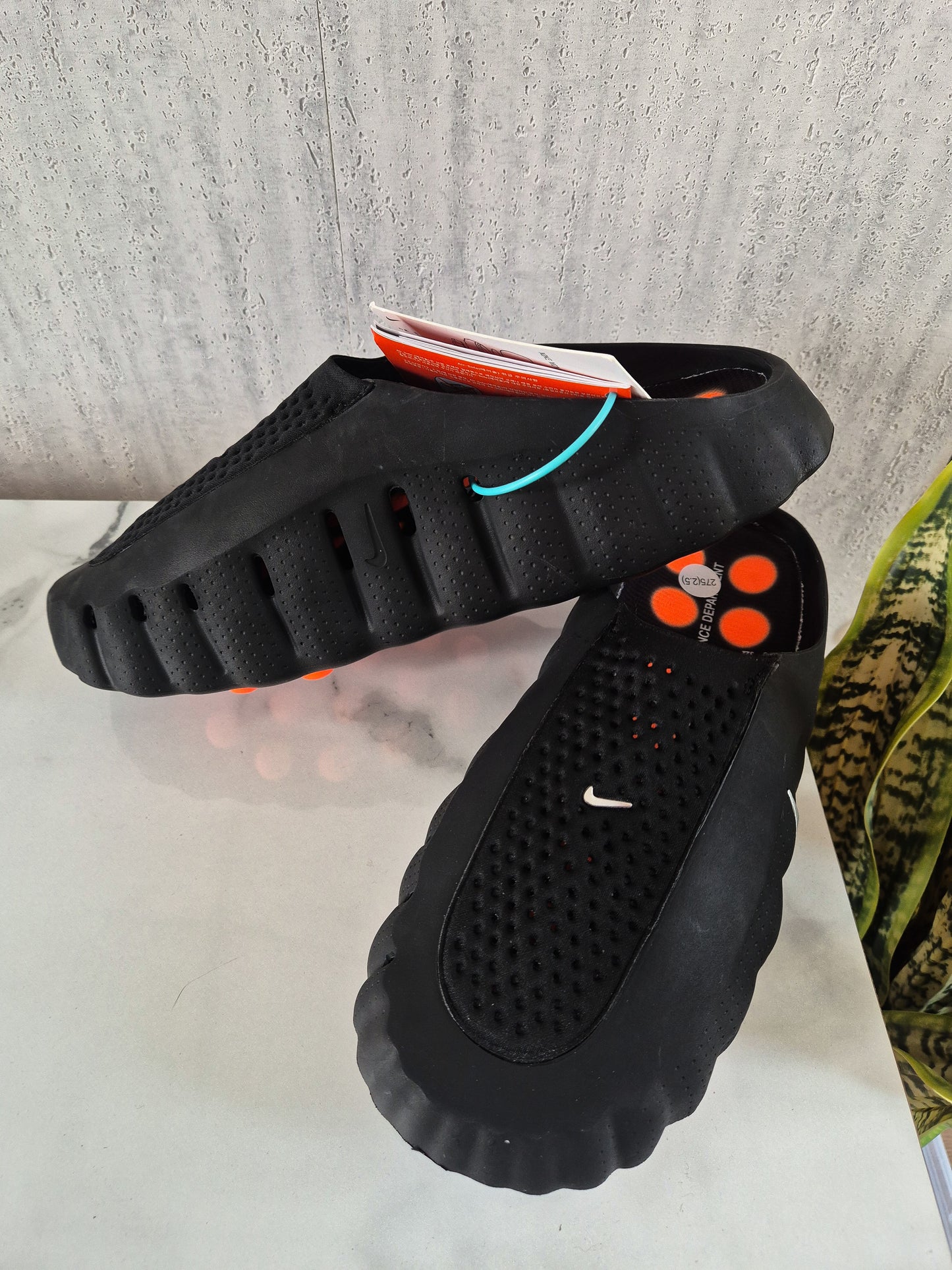 Nike Mind 001 Slide