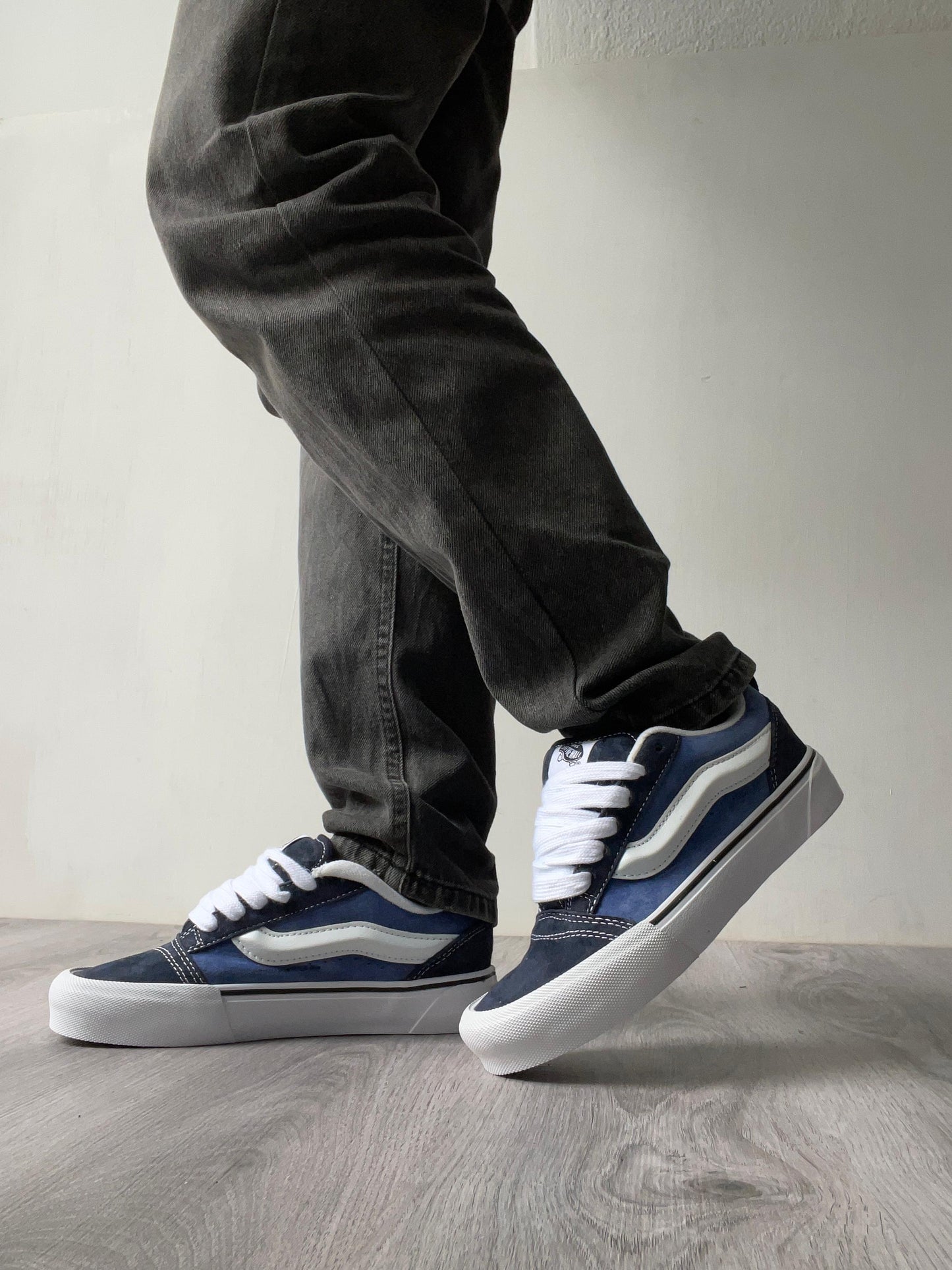 Vans knu skool black blue