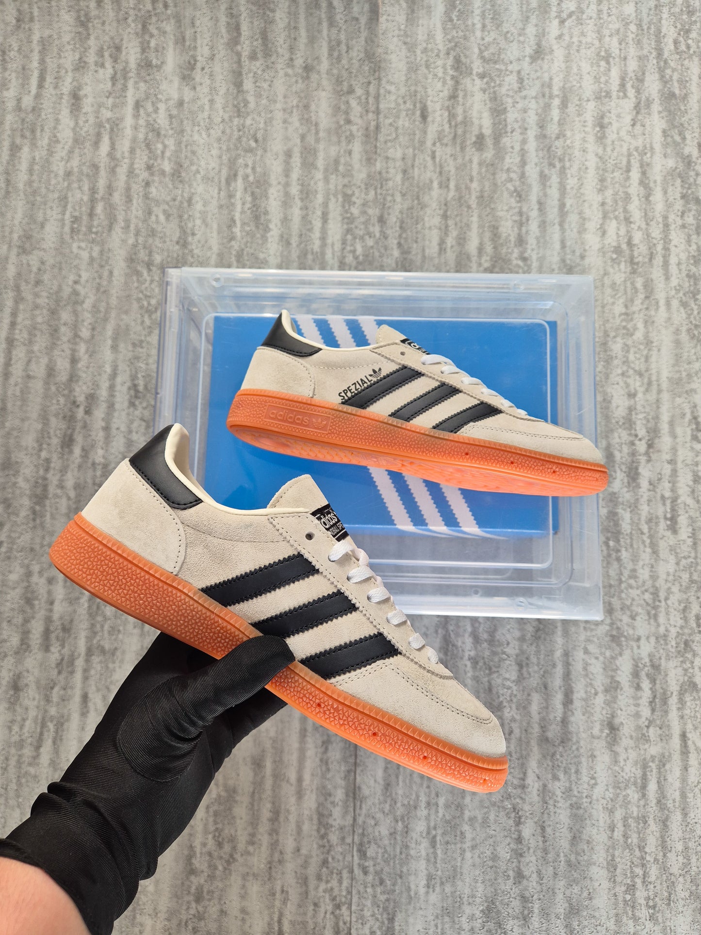 Adidas Spezial Black