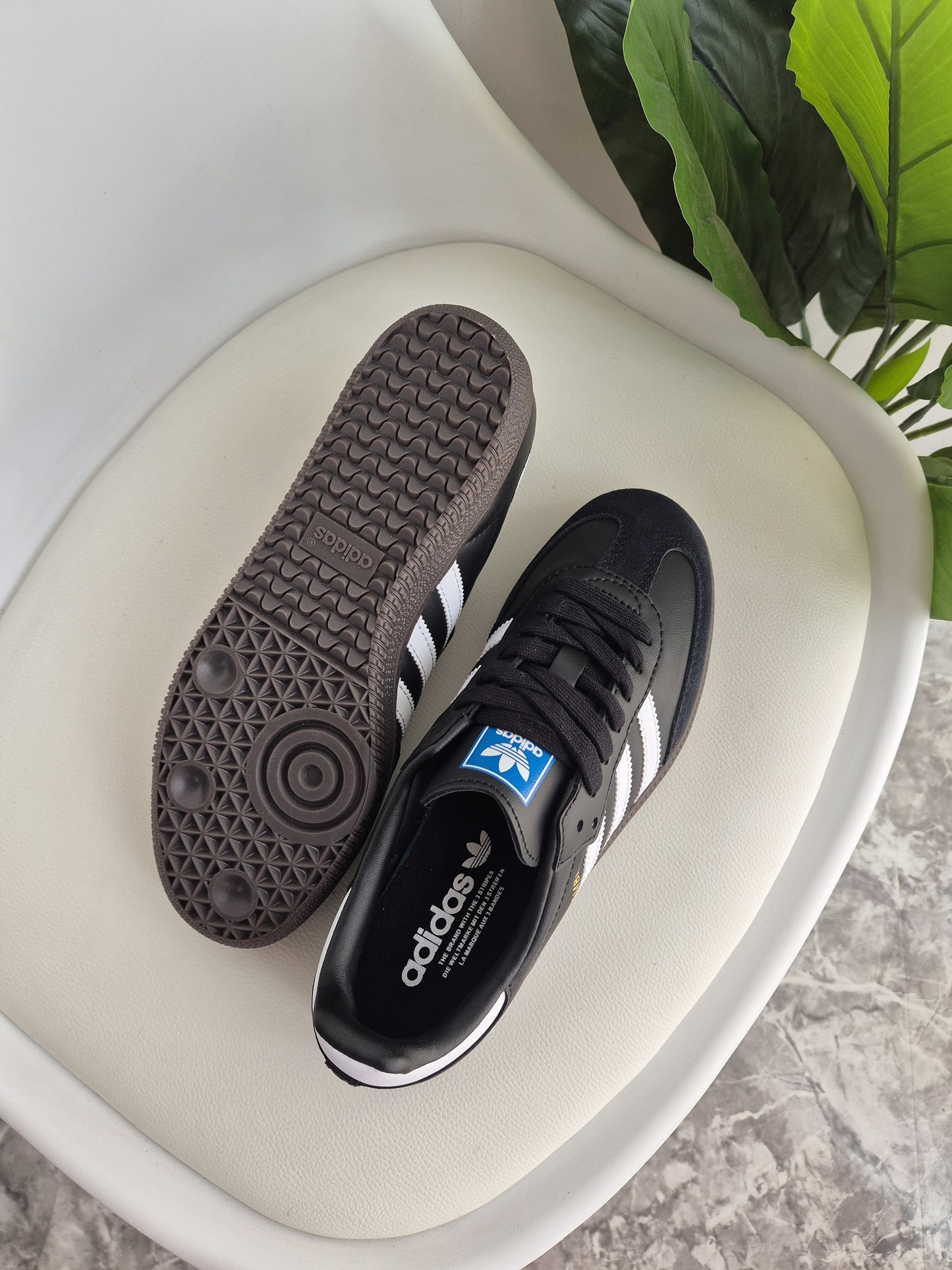Samba OG black gum