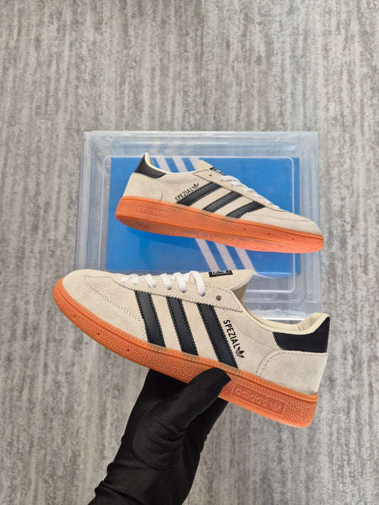 Adidas Spezial Black