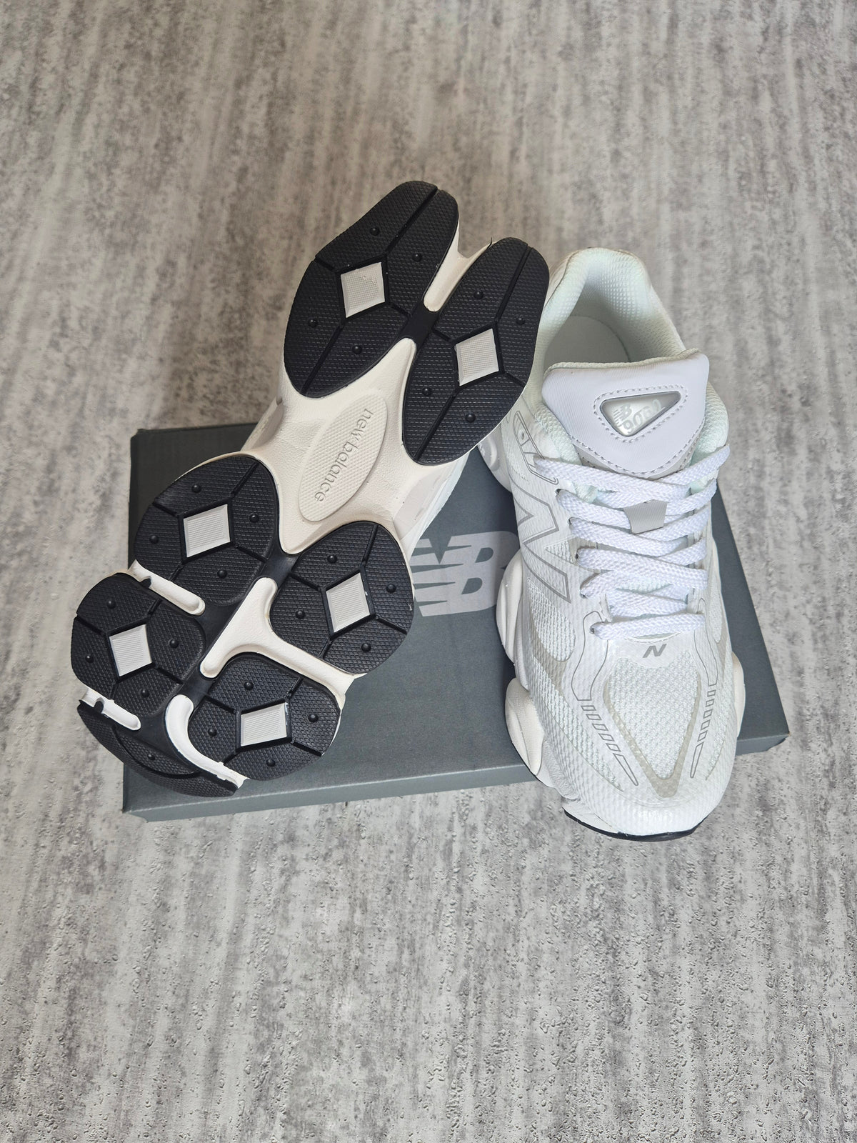 NB 9060 Sew White