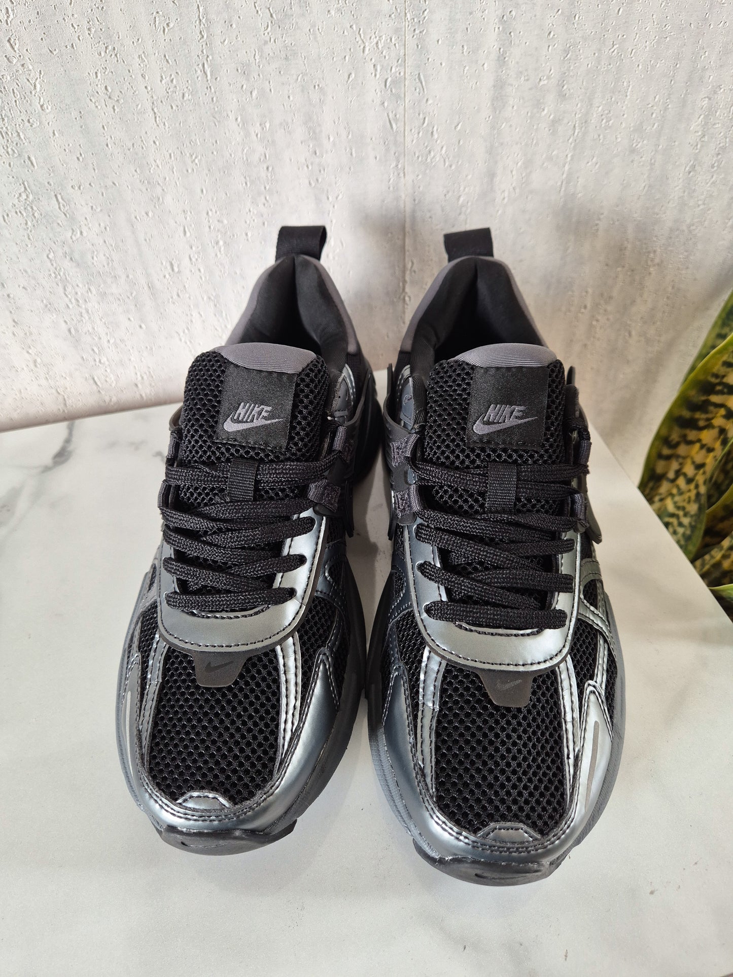 V2k Humo Silver Black
