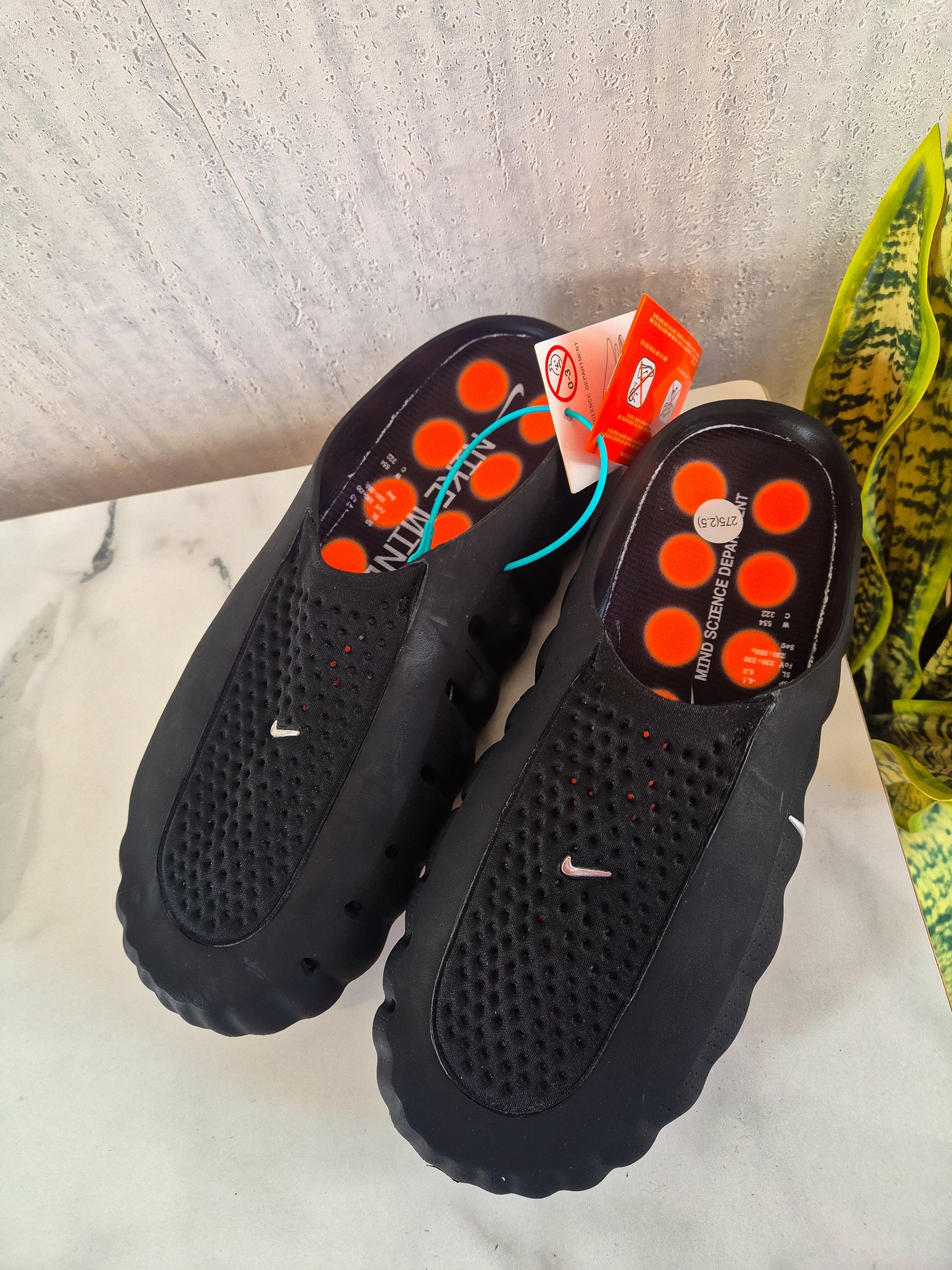 Nike Mind 001 Slide