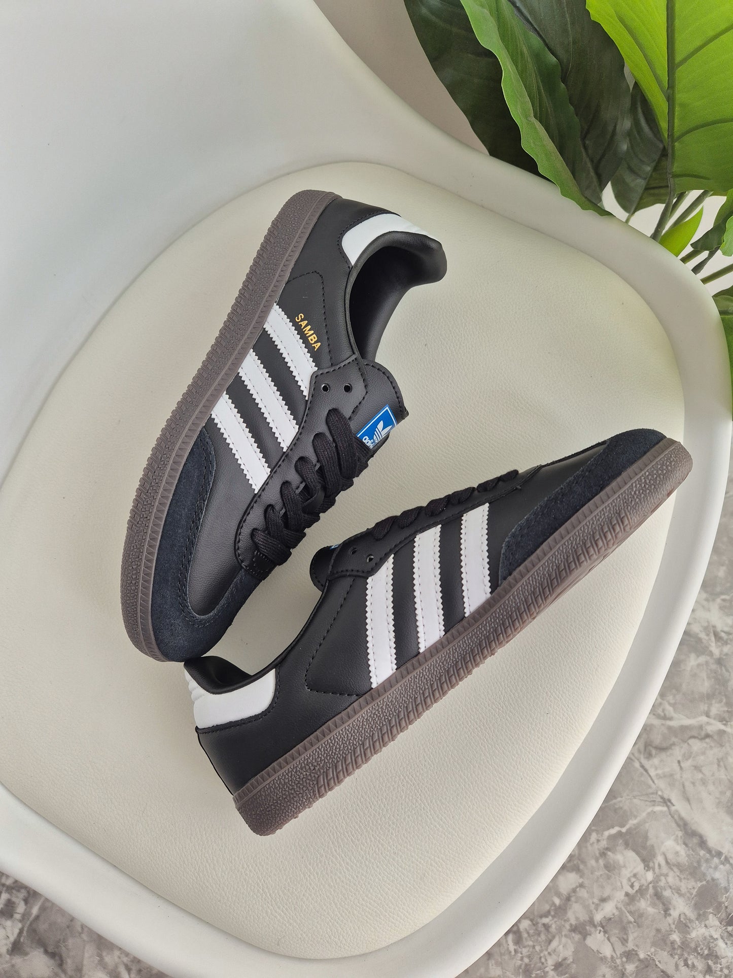 Samba OG black gum