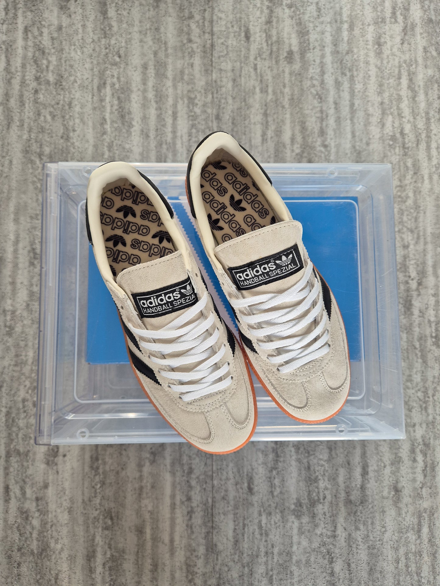 Adidas Spezial Black