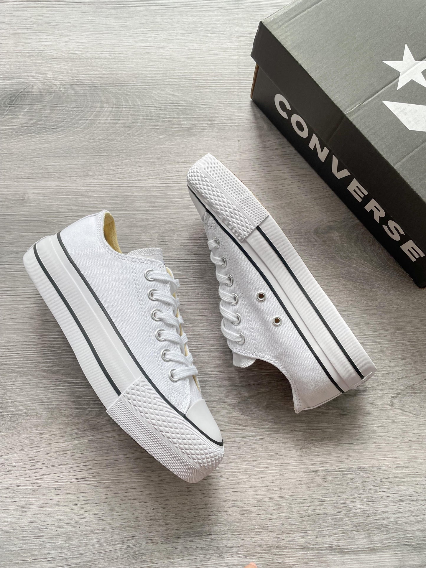 Plataforma White Low ⚪️