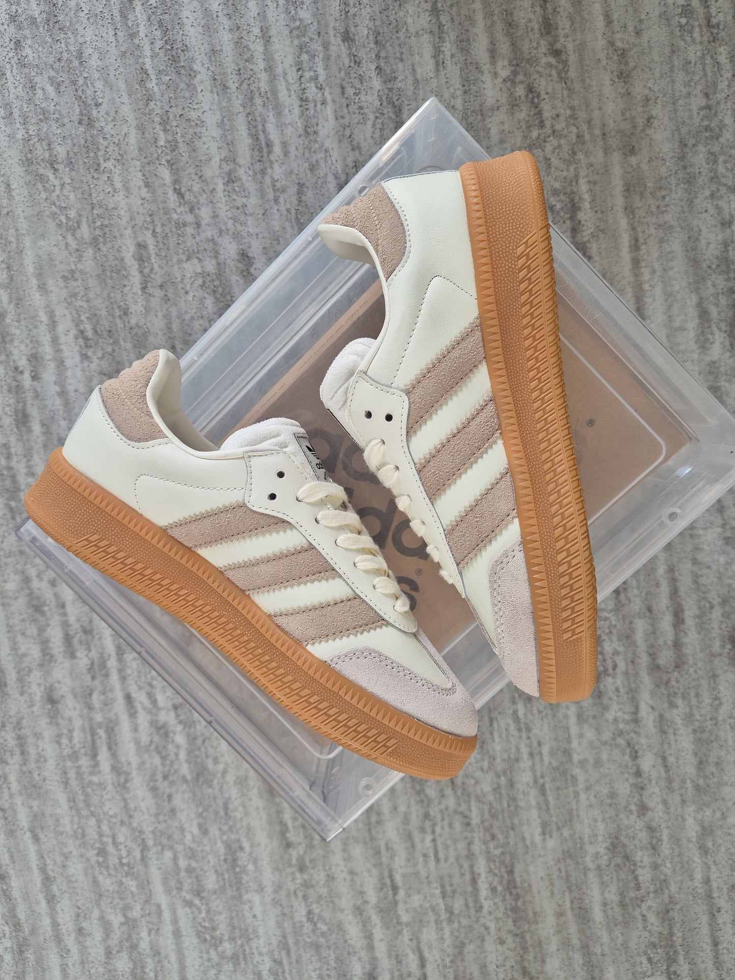 Adidas Samba XLG Beige